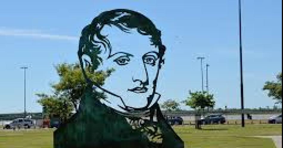 Descendientes de proacuteceres e historiadores juntan firmas para preservar el Instituto Belgraniano