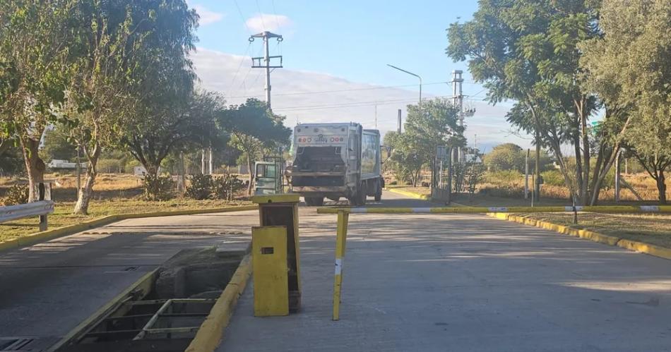 Nene dormía en un contenedor lo llevó el camión recolector y se salvó de milagro