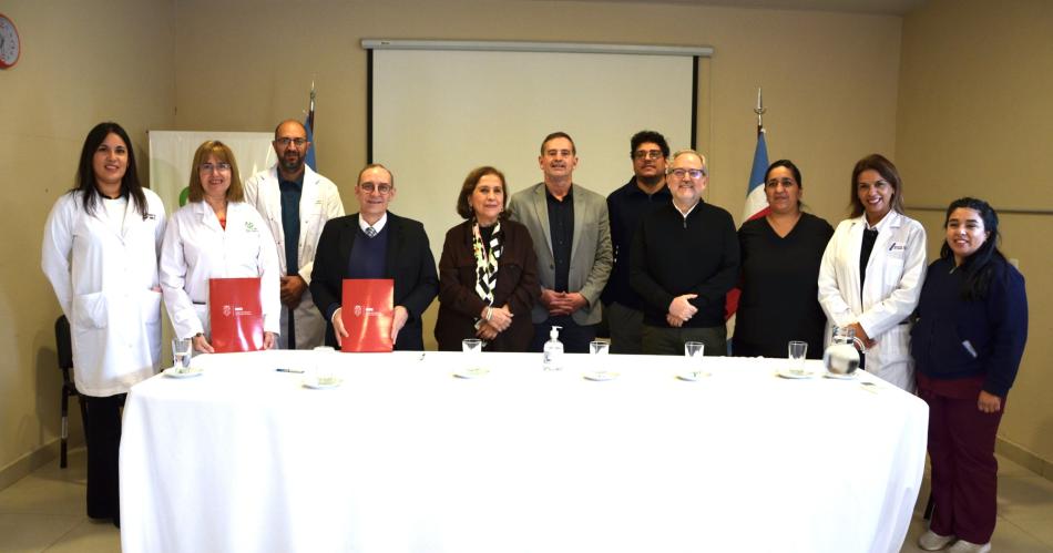 El Ministerio de Salud y la Unse fortalecen su viacutenculo