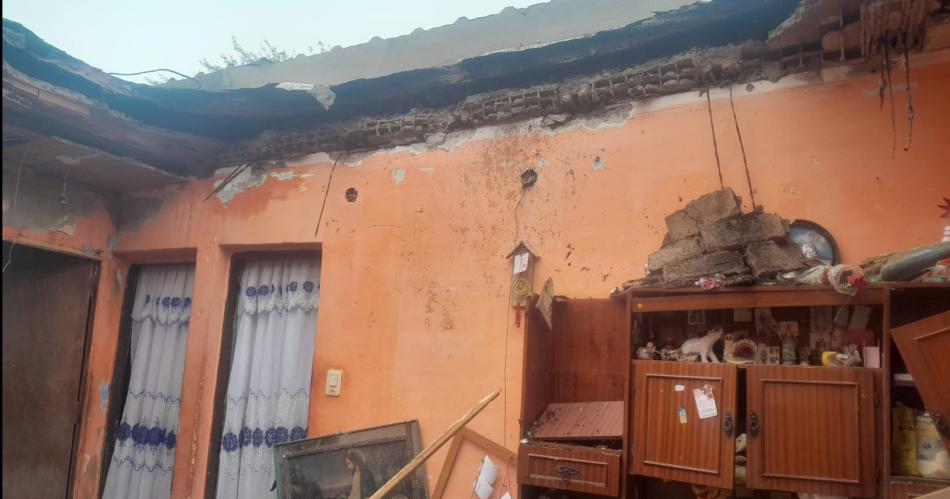 Colonia Dora- Vivienda sufre derrumbe del techo