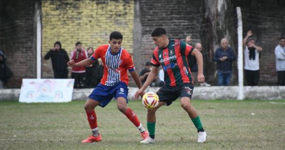 El Trico y Sp Fernaacutendez ganaron y dan pelea arriba