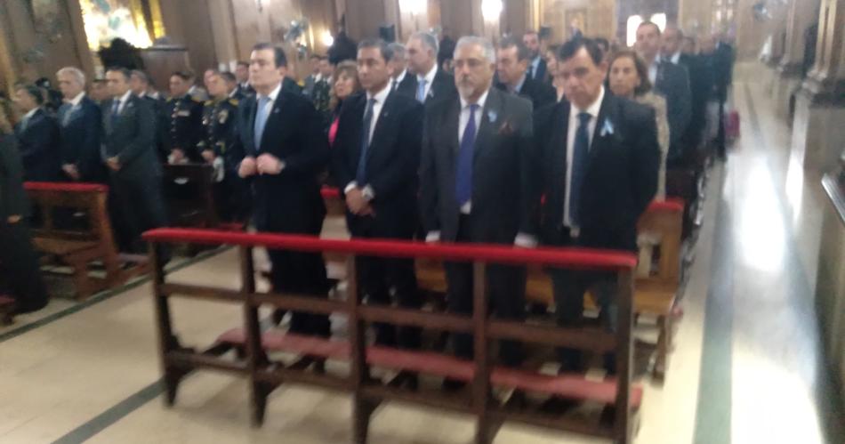 El gobernador Zamora presencioacute el Tedeum de Catedral Basiacutelica