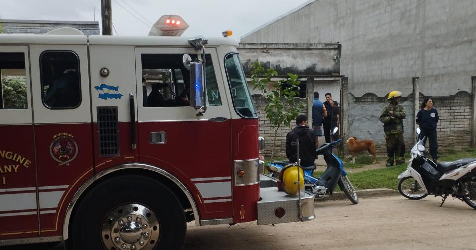 Derrumbe en Bordm Coloacuten- se le vino el techo encima mientras dormiacutea la siesta