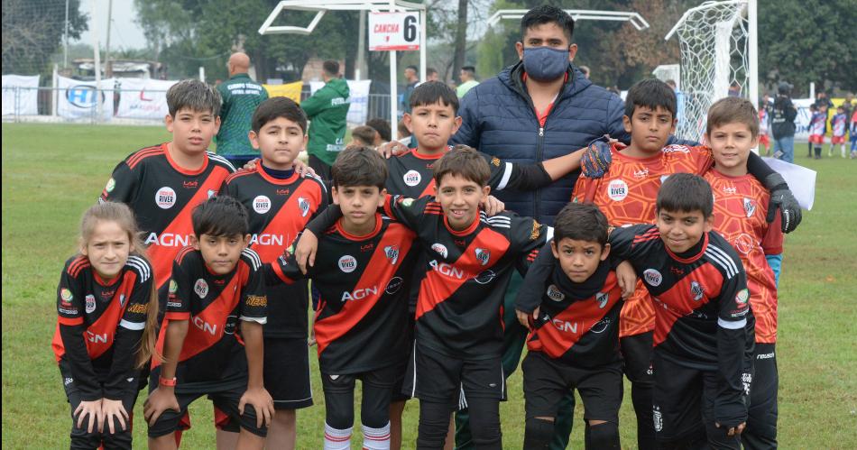 GRAN ENCUENTRO DE FUacuteTBOL INFANTIL