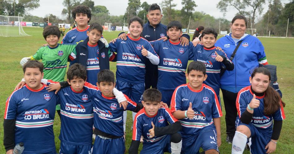 GRAN ENCUENTRO DE FUacuteTBOL INFANTIL