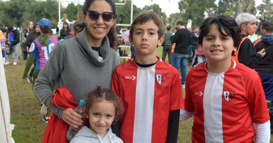 GRAN ENCUENTRO DE FUacuteTBOL INFANTIL