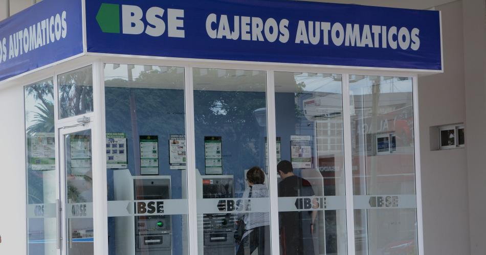 Inician el pago de sueldos a estatales desde el jueves 29