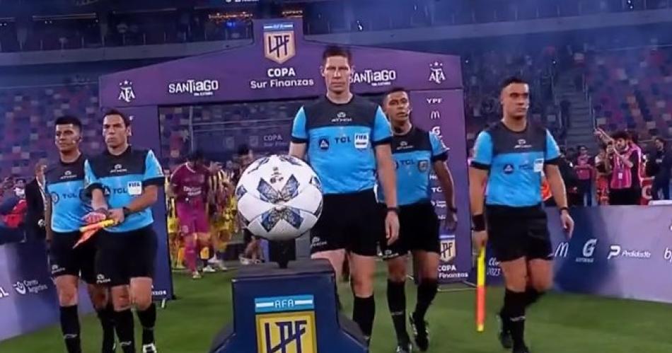 La final entre Huracaacuten y Platense en Santiago ya tiene aacuterbitro confirmado