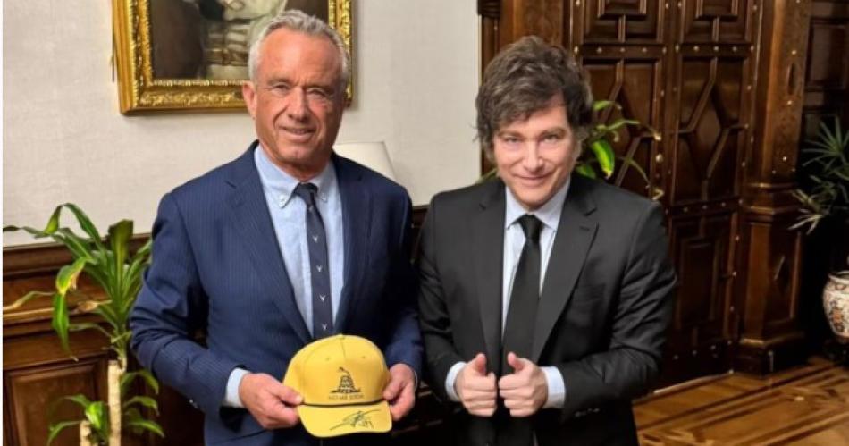 Javier Milei se reunión con Robert F Kennedy Jr en Casa Rosada y hablaron sobre la salida de la OMS (Foto- Casa Rosada)