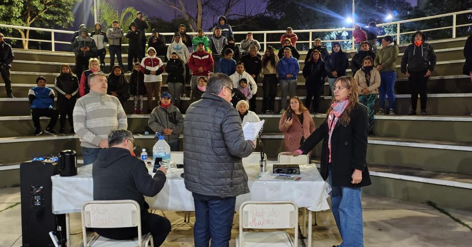 Los concejales de San Pedro de  Guasayaacuten sesionaron al aire libre 