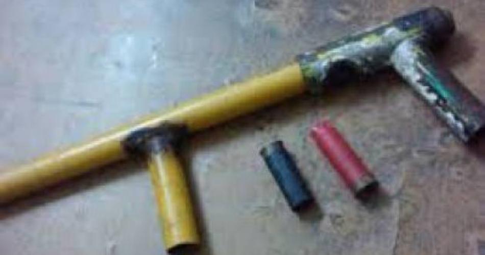 Tres alumnos sorprendidos con una tumbera en Colegio Secundario Banda