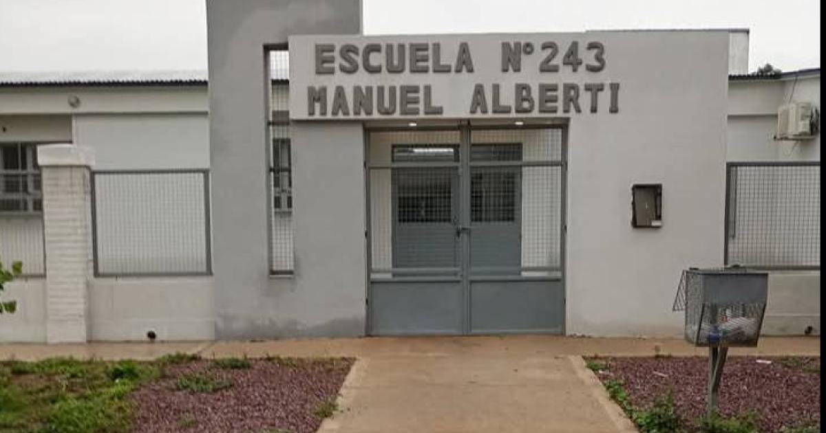 AGENDA Forma parte de la inversión provincial en infraestructura para mejorar la tarea pedagógica y en la b�squeda de igualdad de oportunidades para los alumnos