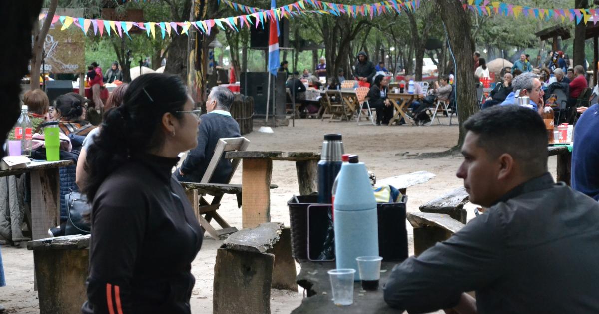 Dani Carabajal animaraacute la fiesta hoy en la Feria Productiva Upianita