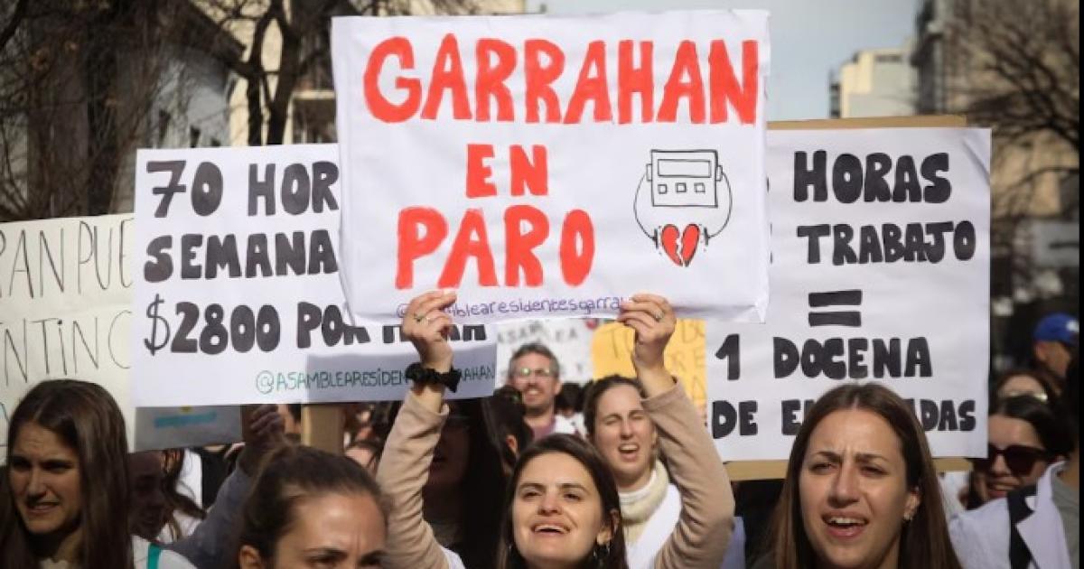 Garrahan- desde el Gobierno piden un freno al paro para negociar un acuerdo