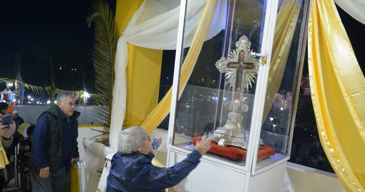 Numerosos y entusiastas fieles ya participan de los actos que se realizan en la Villa