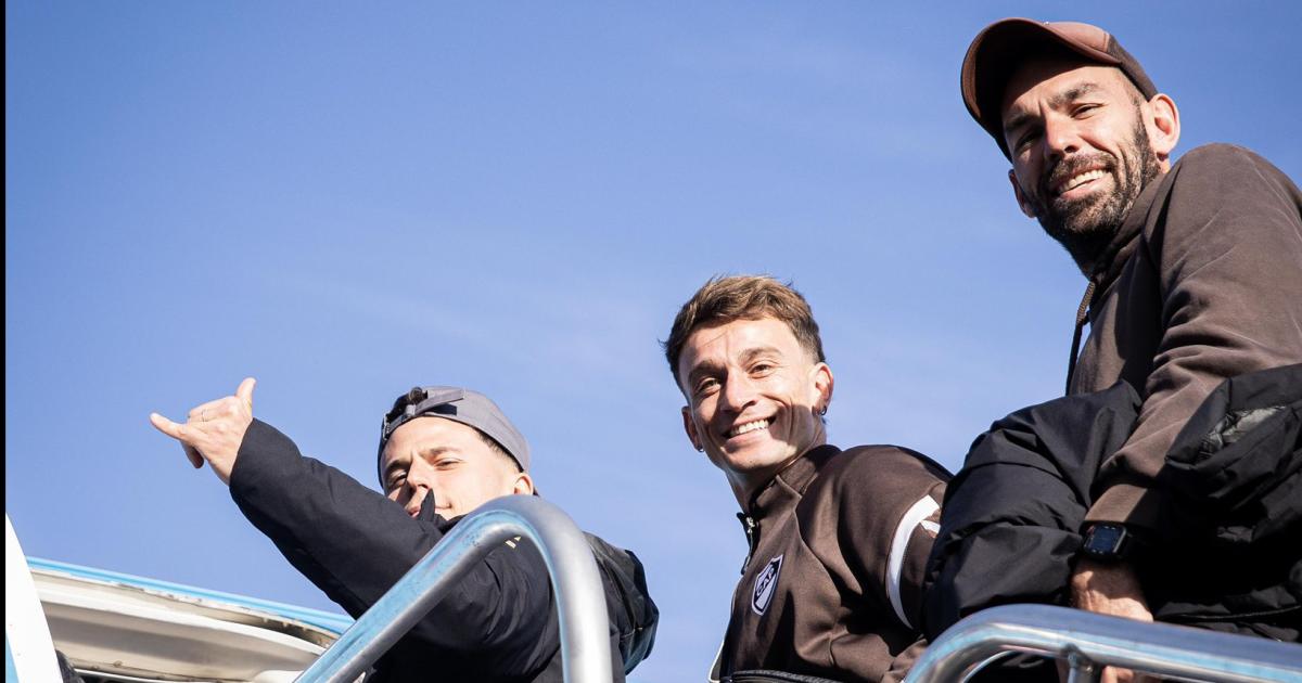 El Calamar ya estaacute en Santiago a la espera de la gran final