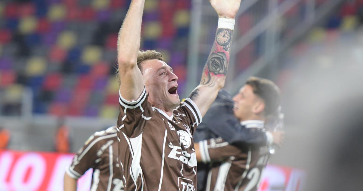 Locura Calamar- Los festejos de Platense campeoacuten