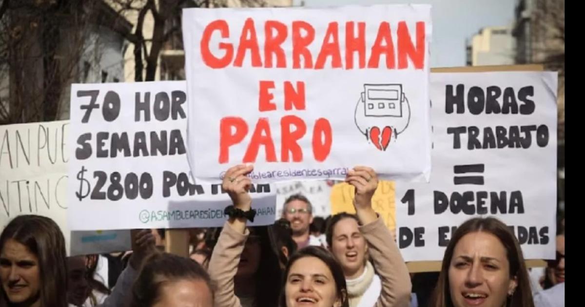 Los residentes del hospital continuarn con el paro hoy y definirn medidas mañana