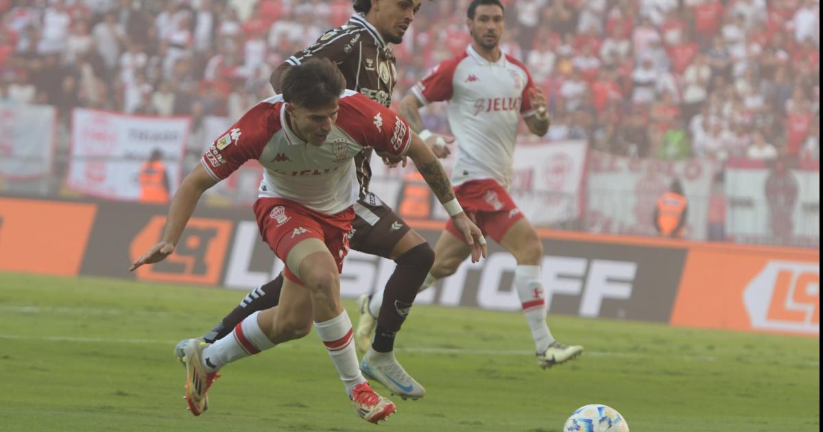 Galeriacutea- Miraacute las mejores imaacutegenes de la final entre el globo y el calamar