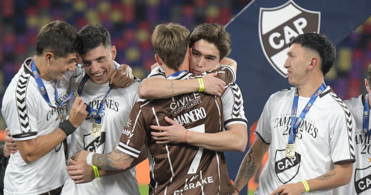 Locura Calamar- Los festejos de Platense campeoacuten