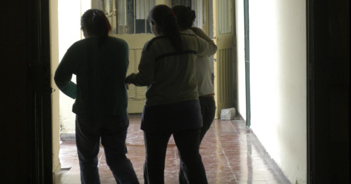 MEDIDA- La mujer ha sido conducida desde su casa a la C�rcel de Mujeres La Justicia concluyó que violó la domiciliaria una y otra vez para realizar trabajos de sexo pago