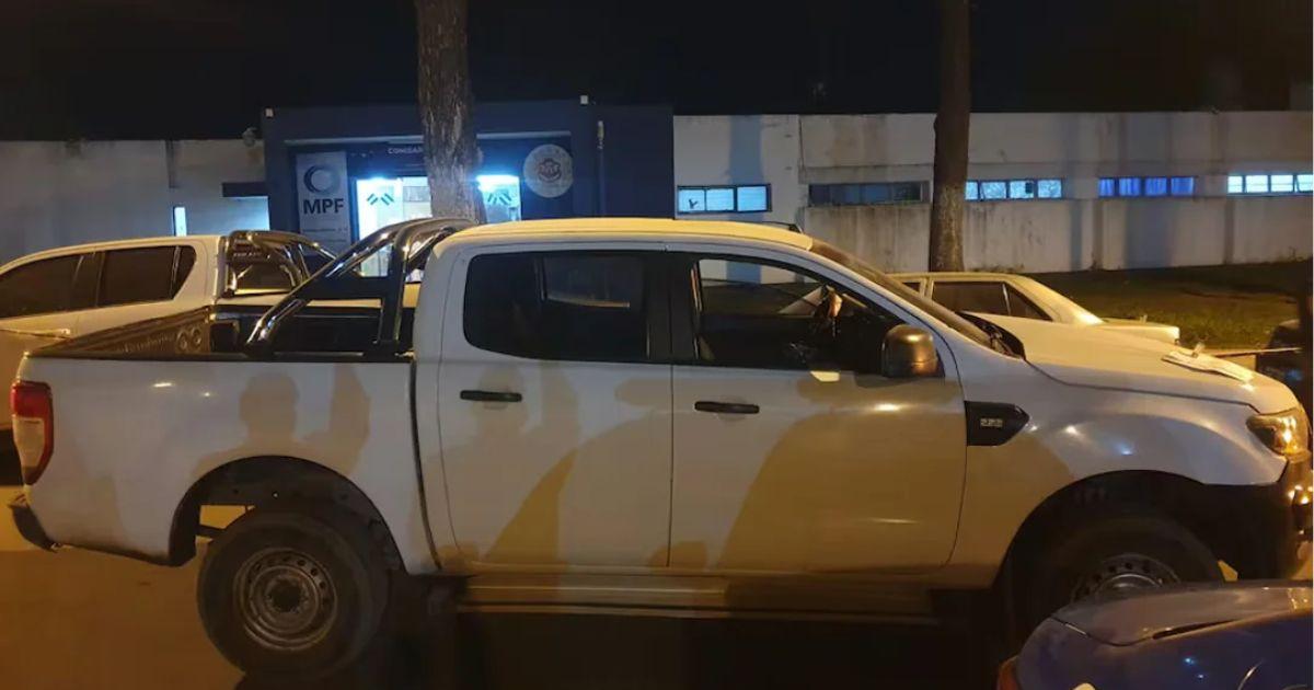 El conductor a bordo de una Ford Ranger blanca intentó escapar del test de alcoholemia y aceleró violentamente