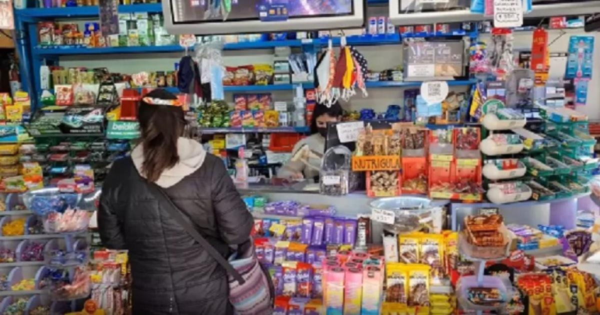 DIAGNÓSTICO Informe de la Unión de Kiosqueros de la Repblica Argentina (UKRA)