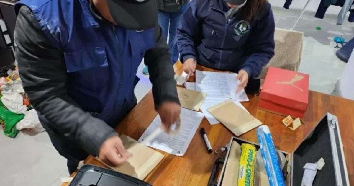 Cayoacute la banda del cripto-robo- se llevaron 120000 doacutelares y molieron a golpes a un hombre