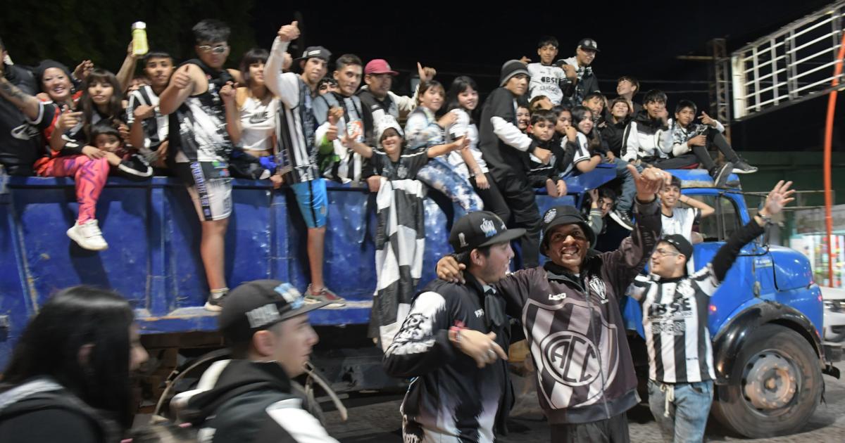 Pasioacuten fervor y alegriacutea por un cumpleantildeos muy especial de ferroviario