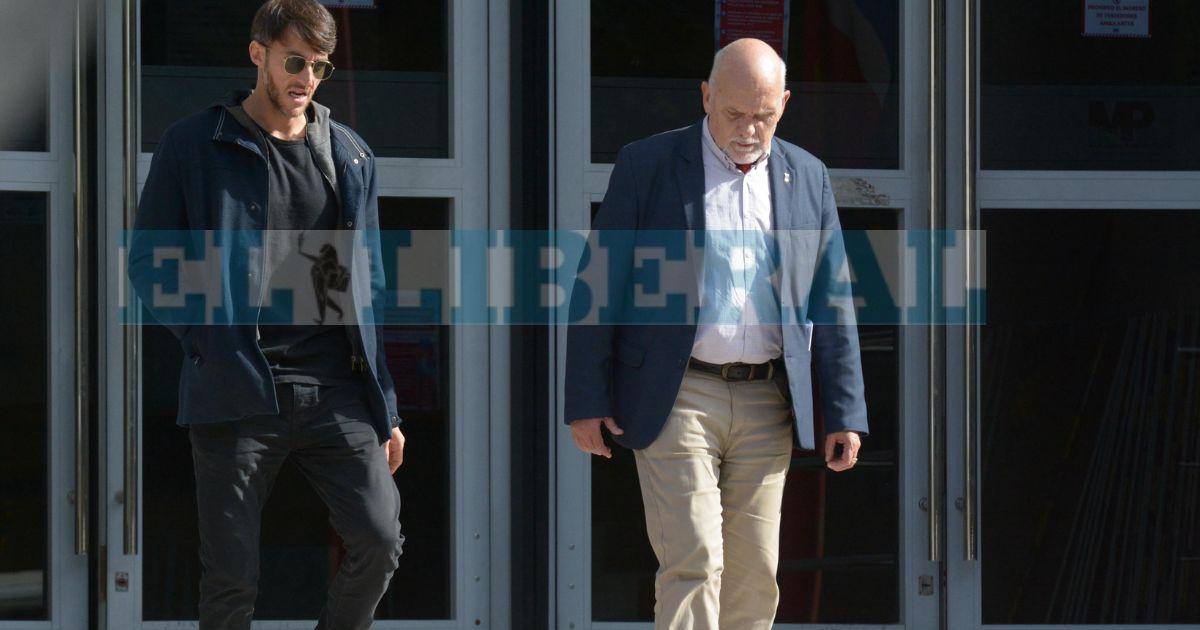 Cesca fue acompañado por su abogado defensor el Dr Ruíz Alvelda