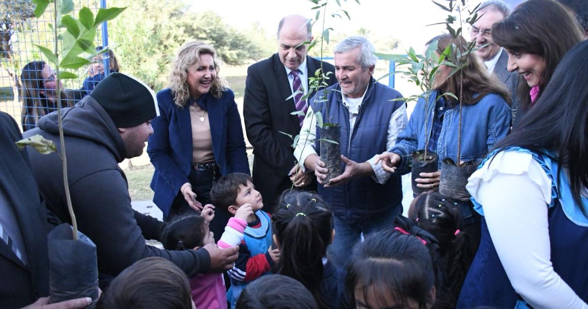 La educación es fundamental para generar una conciencia ambiental