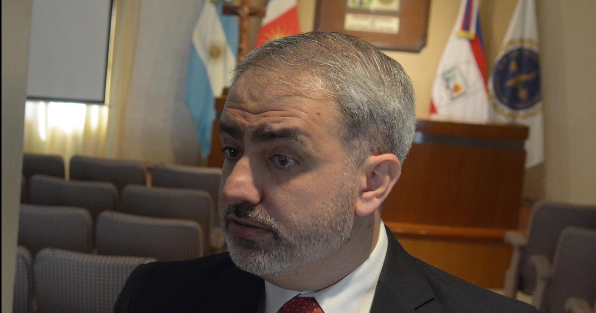 El escribano Karam sostiene que el proyecto de ley evidencia cierto desconocimiento