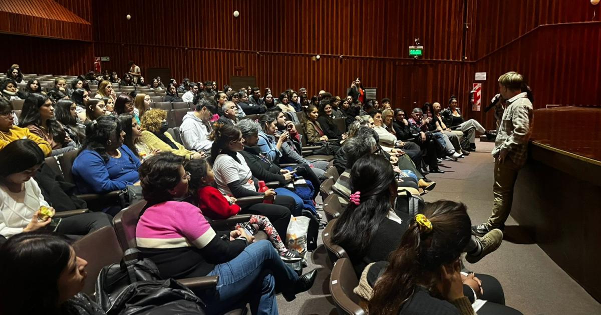 Estudiantes organizaron una exitosa jornada sobre VIH