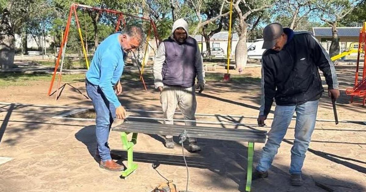 La comisión municipal de Lavalle emprendió trabajos de mejoras en la plaza 25 de Mayo