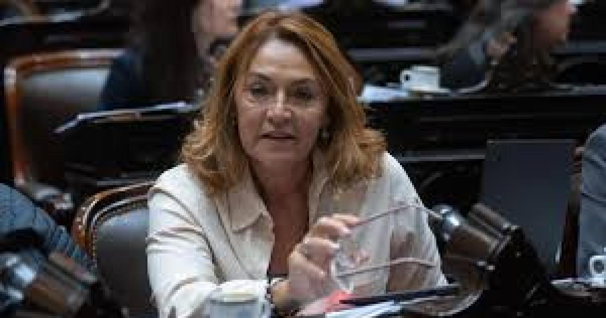  La legisladora Campagnoli recibió apoyo de distintos sectores políticos