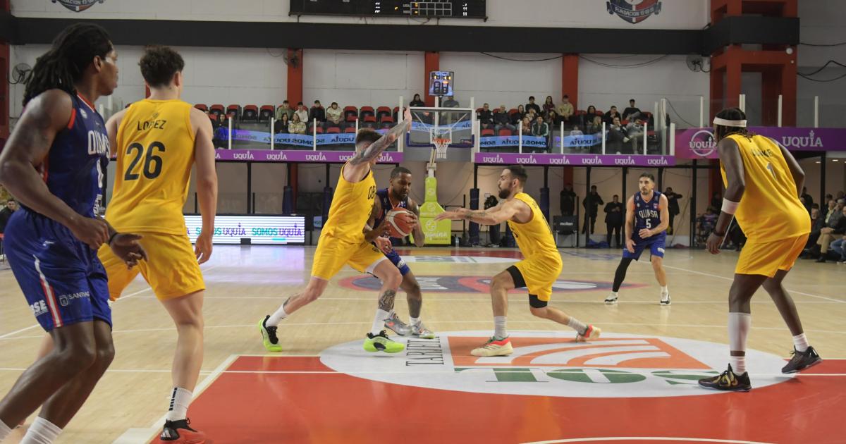 Quimsa aplastoacute a Obras y acaricia las semifinales