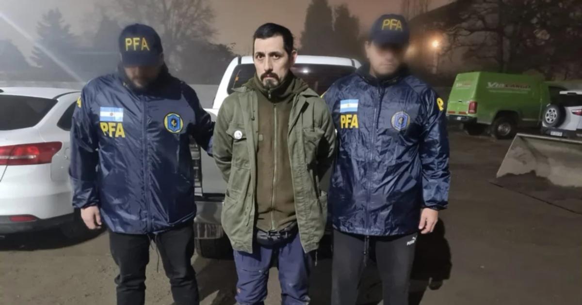 Jones Huala quedoacute detenido por incitacioacuten a la violencia colectiva y apologiacutea del crimen