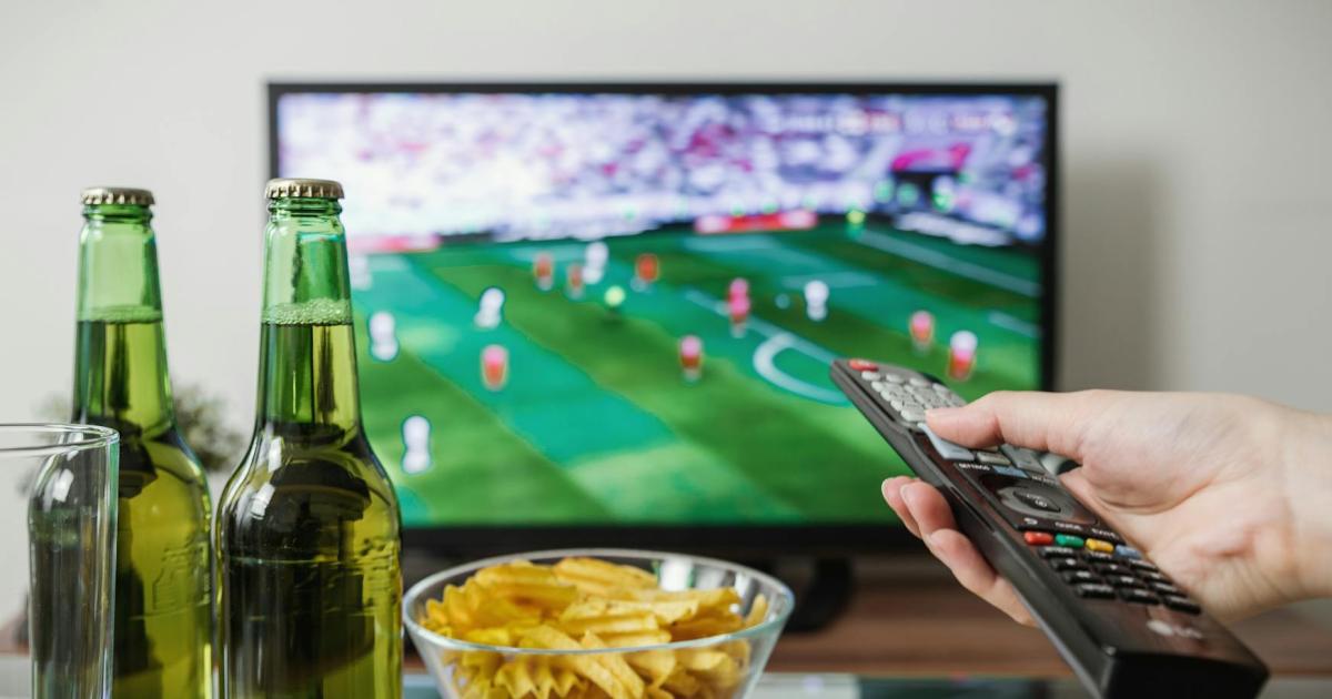 Agenda deportiva- hora y doacutende ver los partidos de este 10 de junio