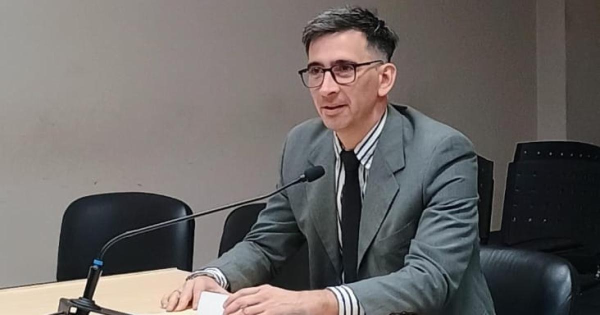 DEFENSOR El Dr Moya solicitó que el acusado fuera puesto en libertad por entender que no existen riesgos procesales