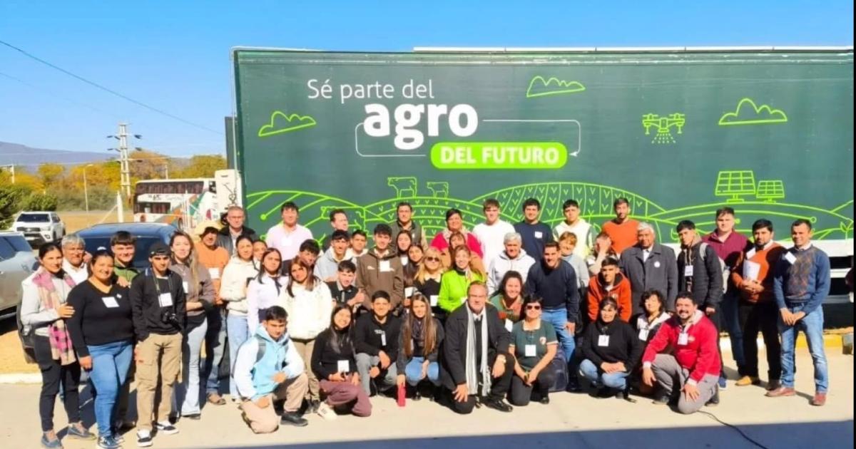 Delegación Santiagueña en el encuentro regional