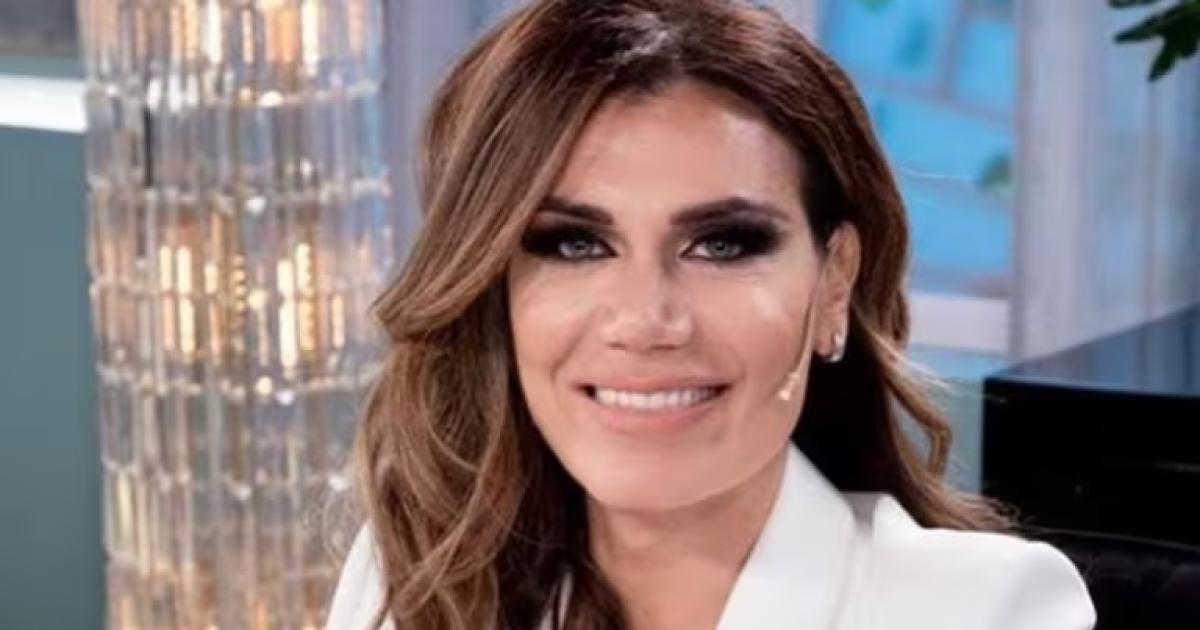 Florencia de laV y su trnsito del rechazo a la ovación en Corrientes