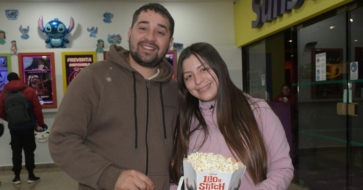 NOCHES DE PELIacuteCULA