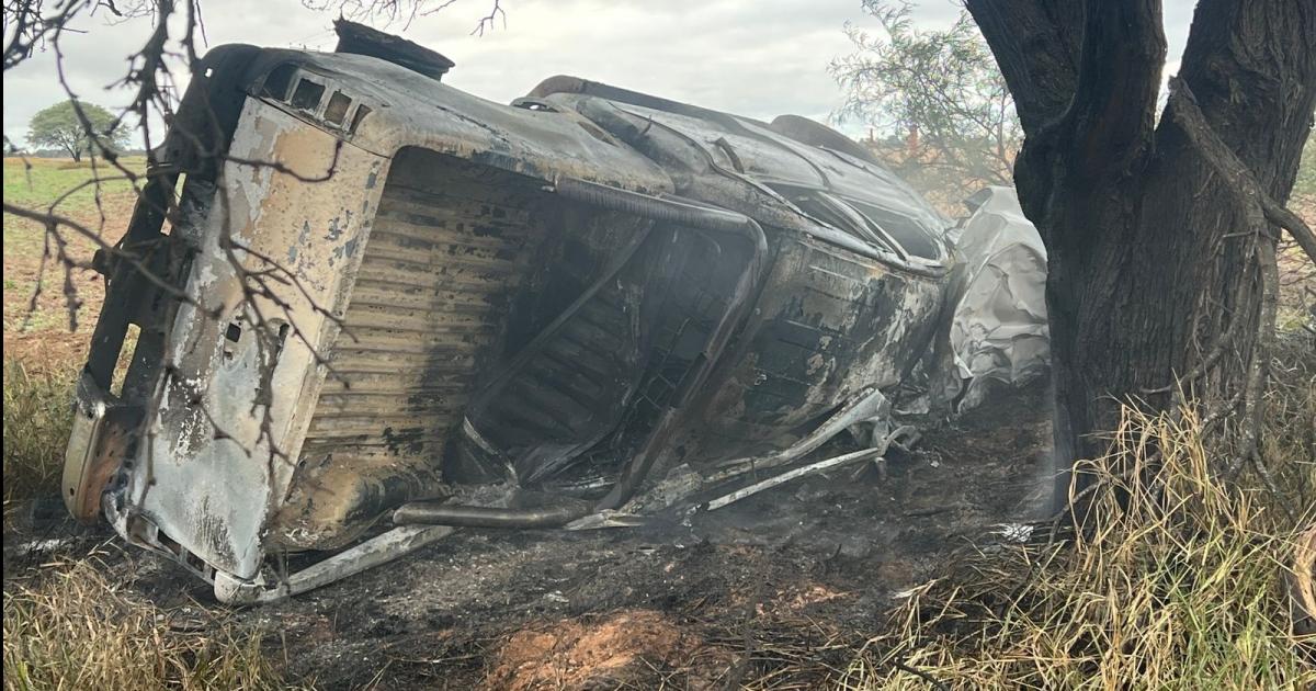 DOBLE FATALIDAD- Un mecnico buscó en Añatuya a su hija en la previa al Día del Padre Antes de arribar a su casa en Quimilí la tragedia convirtió el sbado en pesadilla Murió la nena y un amigo de su progenitor