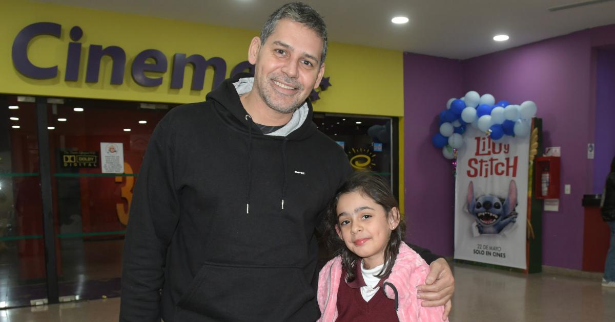 NOCHES DE PELIacuteCULA