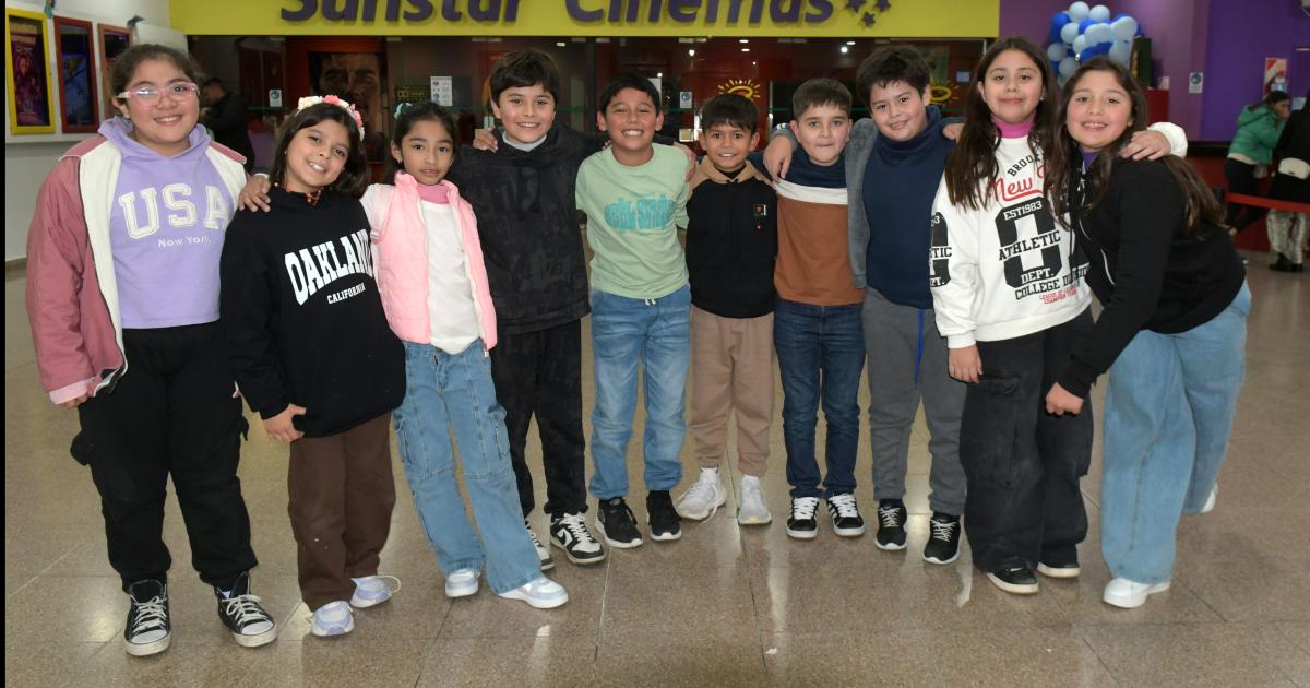 NOCHES DE PELIacuteCULA