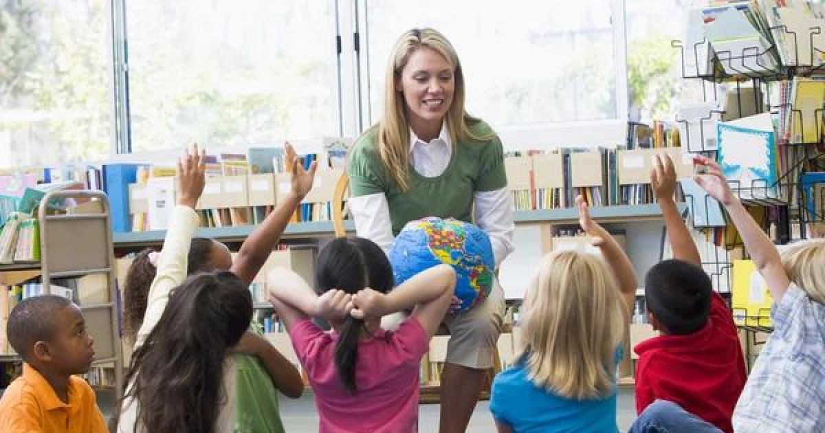  La enseñanza efectiva requiere flexibilidad y adaptación a las características culturales y sociales