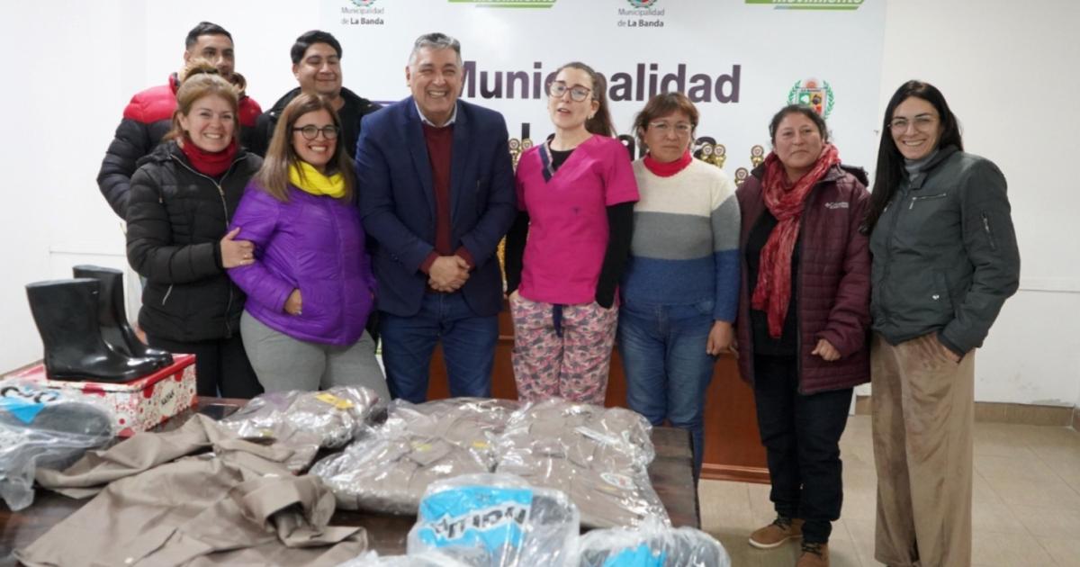 Nediani entregoacute indumentaria a personal de Sanidad Animal