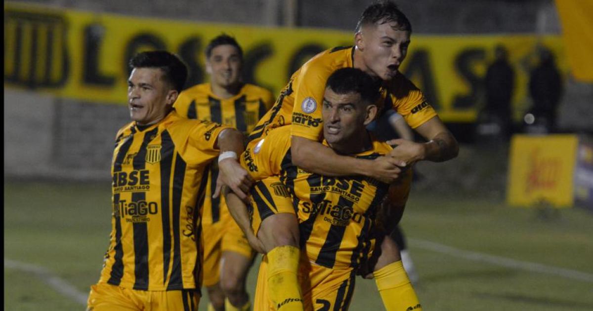 Oscar Piris tendría su tercer ciclo en Mitre El acuerdo est ms cerca