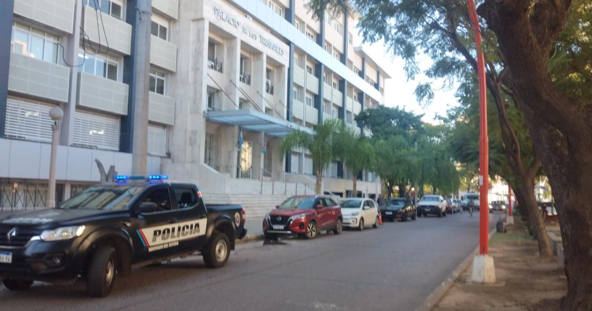 La defensa del DJ acusado de abusar a su primita recusoacute a la jueza por prejuzgamiento