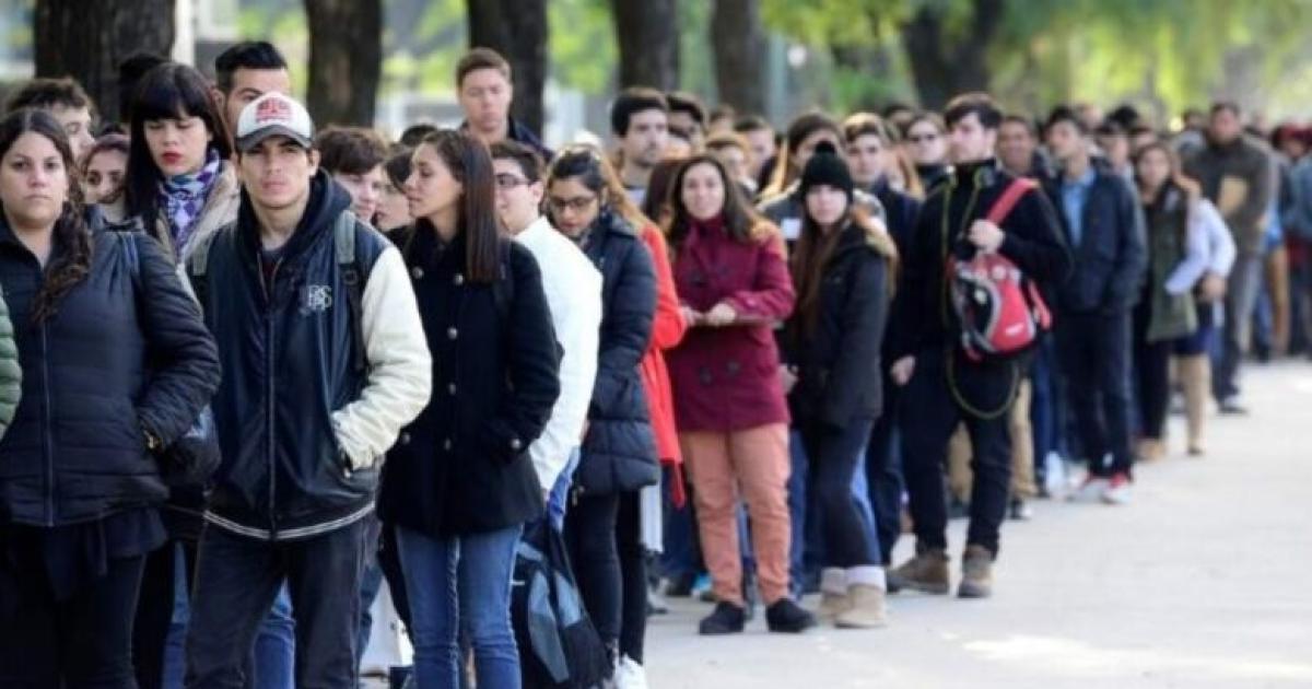 El desempleo subió al 79-en-porciento- en el primer trimestre de 2025 y afectó a casi 18 millones de personas